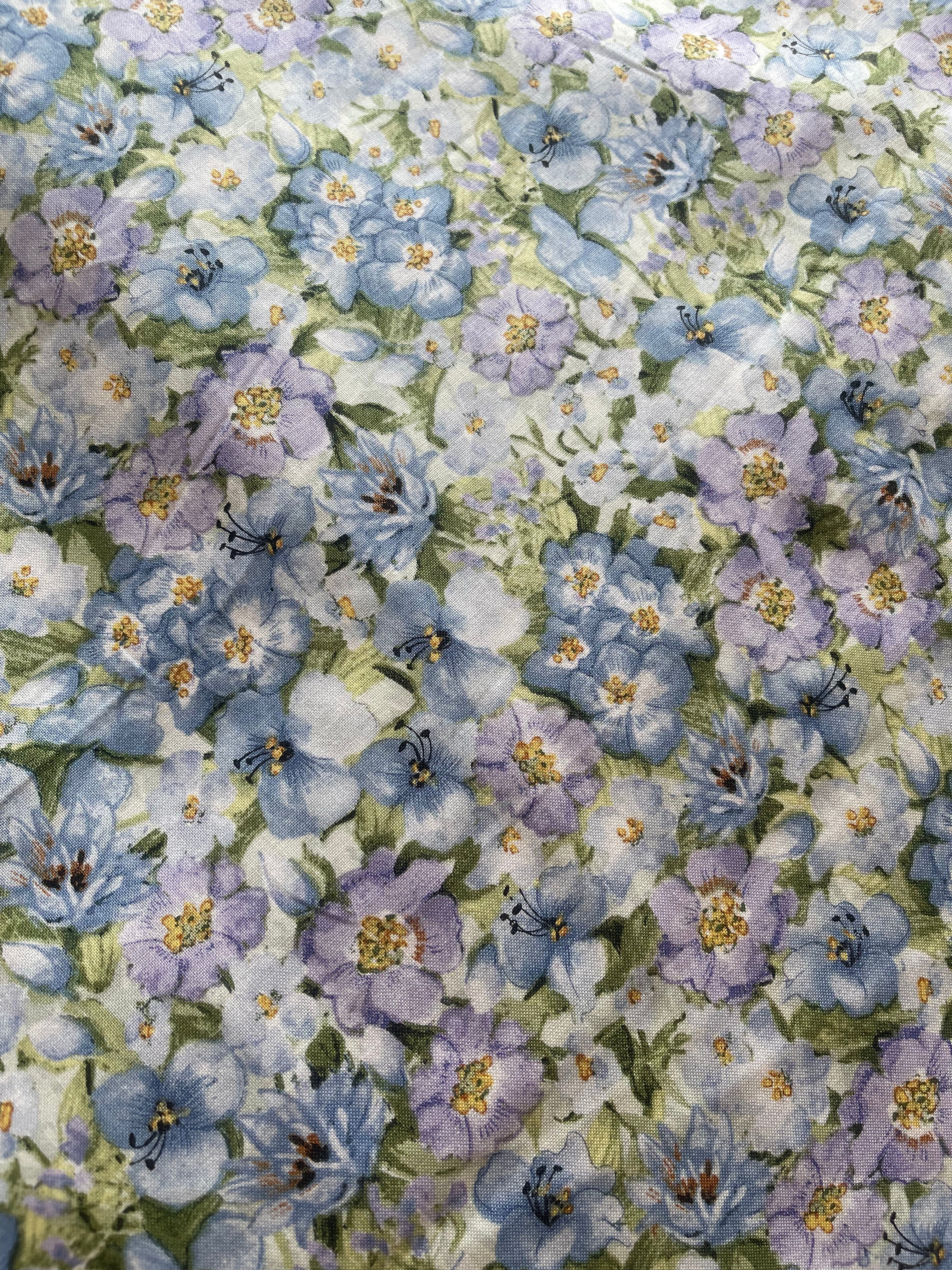 Sweet As Can Bee Packed Floral